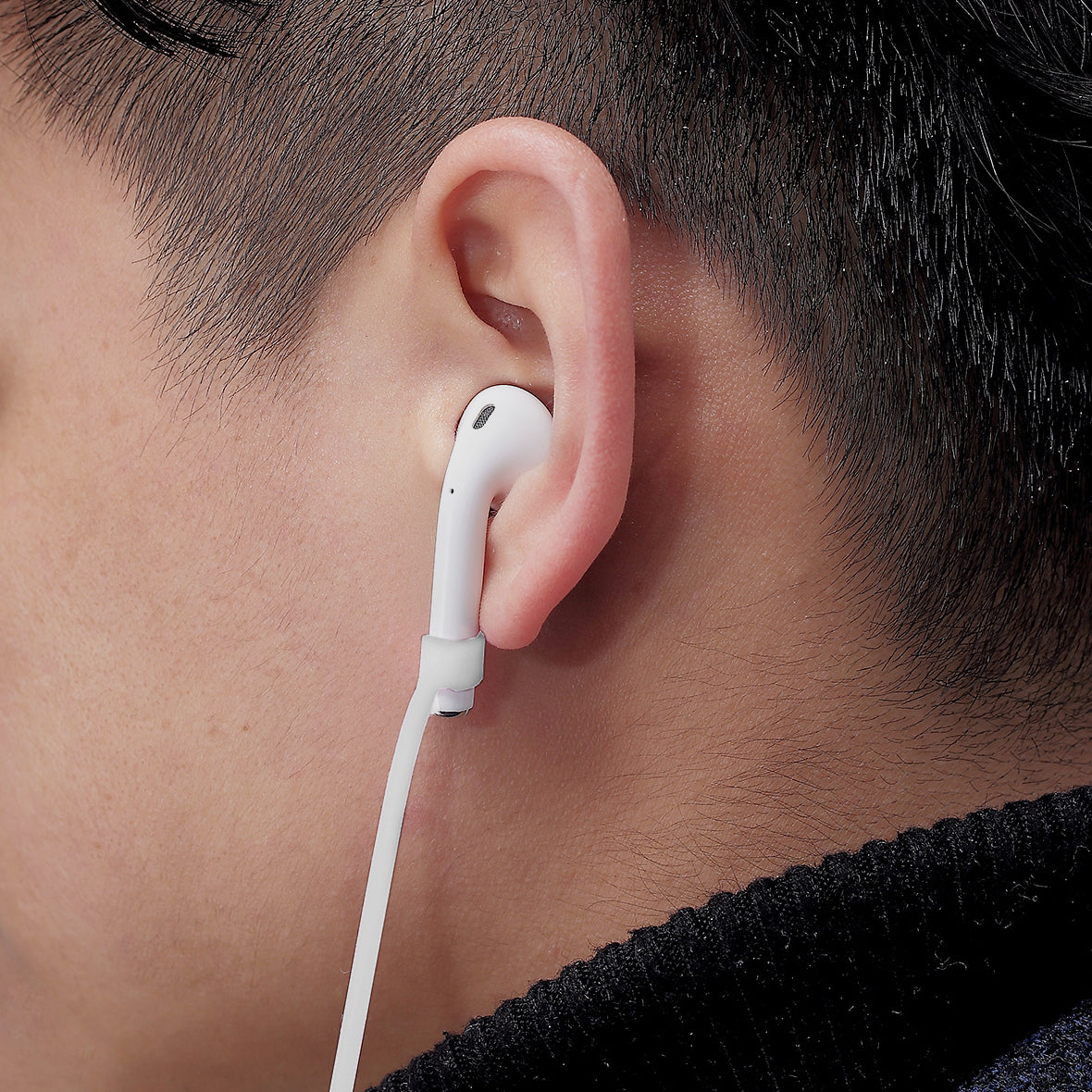 Xccess Anti Lost Strap For Apple Airpods White