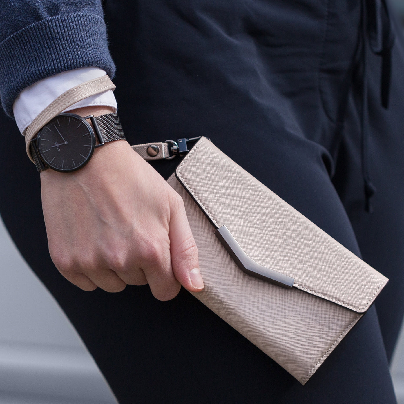 Mobilize 2In1 Elegant Magnet Clutch Apple Iphone 13 Pro Beige Snake