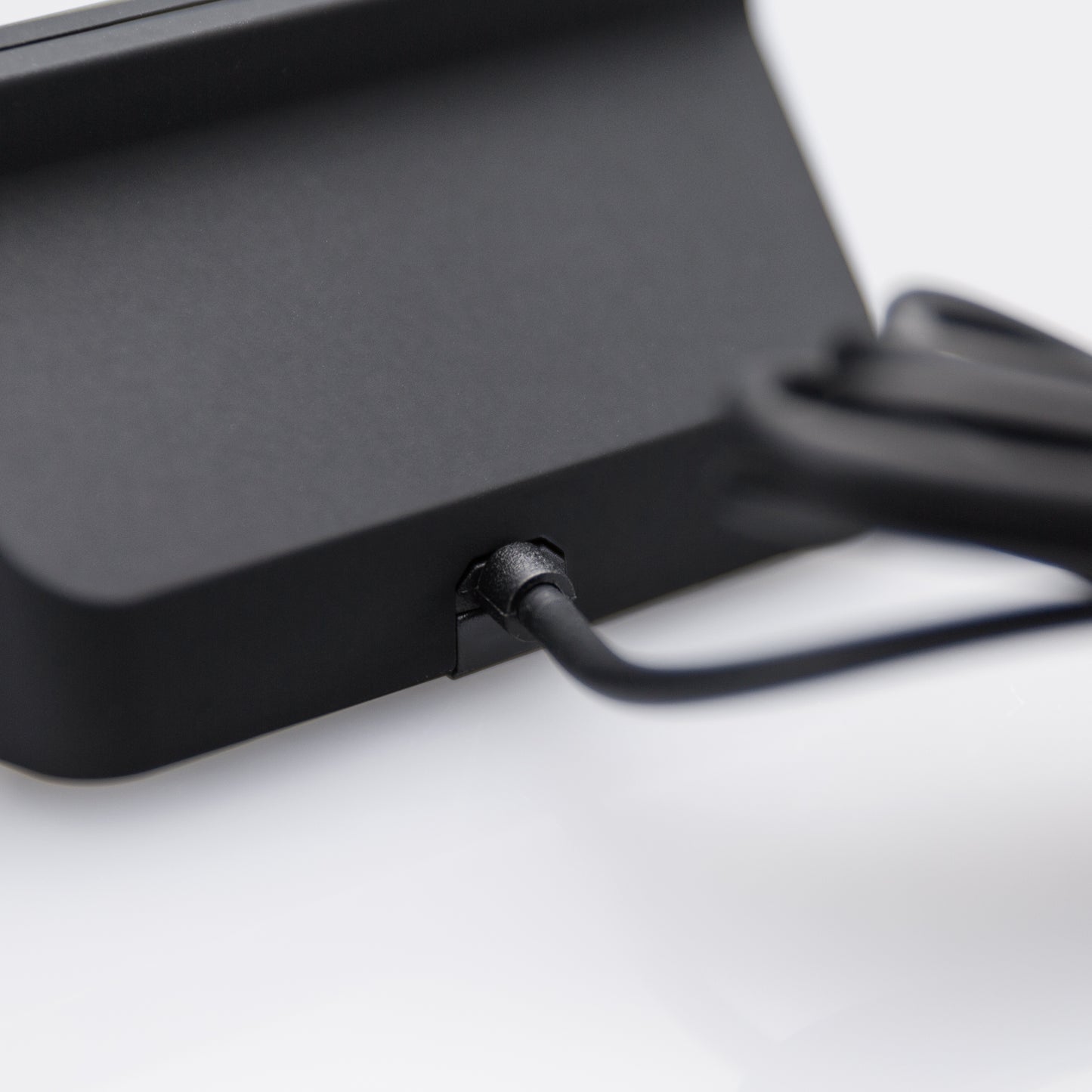 Xccess Desktop Dockingstation With Usb-C Black